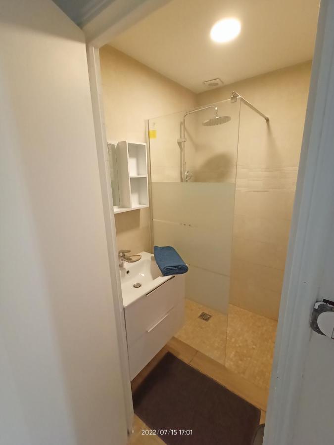 T2 Renove En Rdc Avec Cour, Intra Muros Avignon Ngoại thất bức ảnh